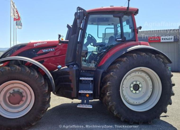 tracteur Valtra T215 direct